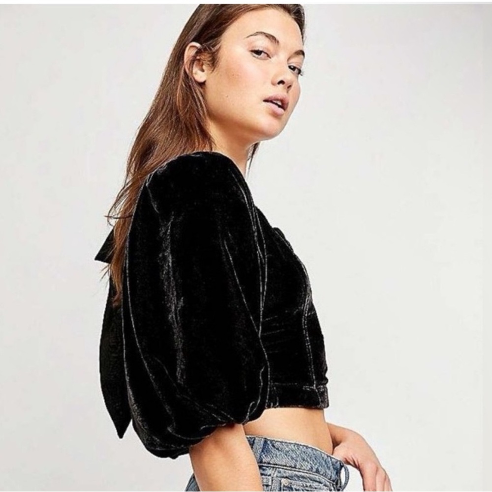 Free People Marie Black Velvet Puff Sleeve Tie-Back Blouse - Picture 5 of 13